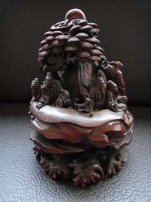 竹雕耆老望月